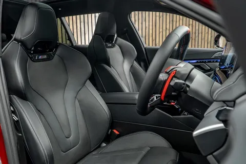 BMW M5 Touring — photo 2 of 49