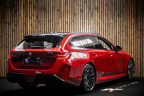 BMW M5 Touring — photo 4 of 49