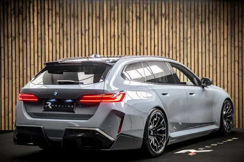 BMW M5 Touring — photo 4 of 47