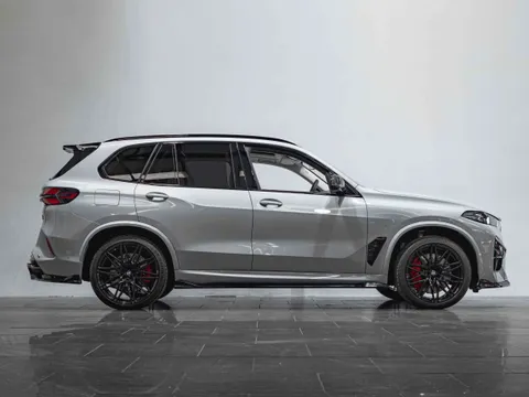 BMW X5 M Competition 4