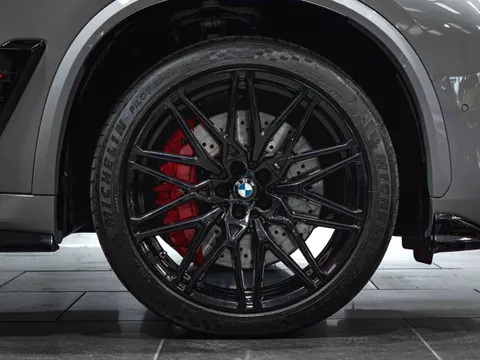 BMW X5 M Competition 5