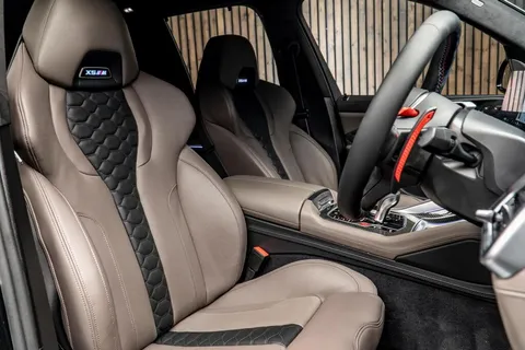 BMW X5 M Competition — photo 2 of 47