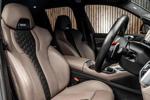 BMW X5 M Competition — photo 2 of 47