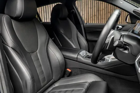 BMW X6 40d M Sport xDrive — photo 2 of 44