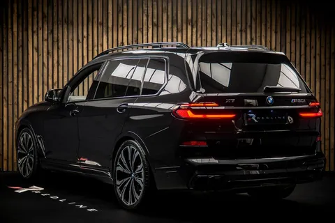 BMW X7 M60i 4