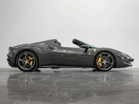 Ferrari 296 GTS 4
