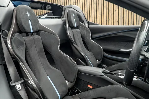 Ferrari 296 GTS — photo 2 of 44