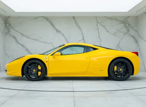 Ferrari 458 Italia — photo 3 of 36