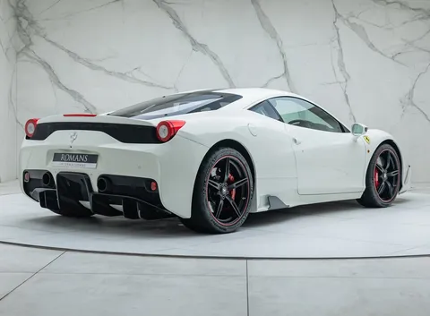 Ferrari 458 Speciale — photo 4 of 50