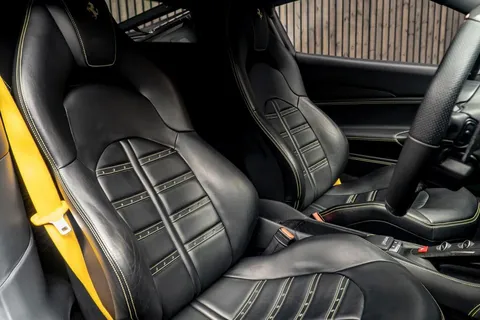 Ferrari 488 GTB — photo 2 of 49