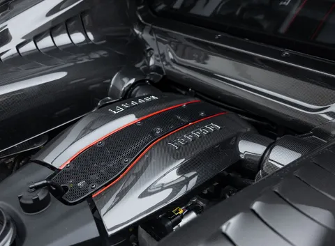 Ferrari 488 Pista — photo 2 of 60