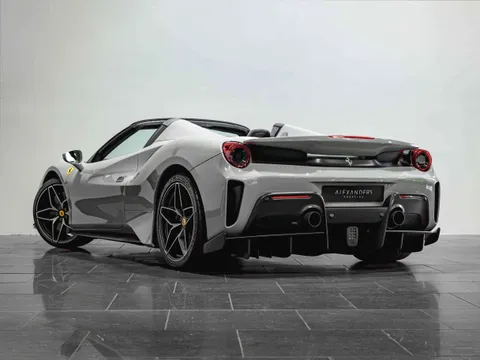 Ferrari 488 Pista Spider 3