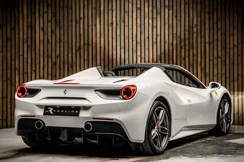 Ferrari 488 Spider 4
