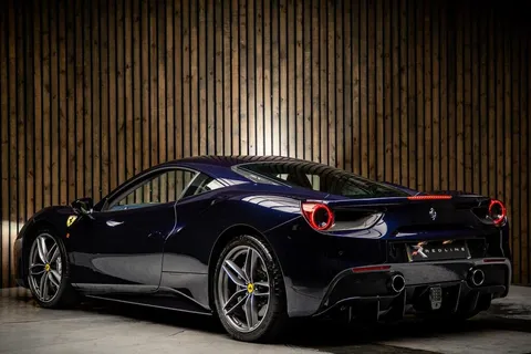 Ferrari 488 GTB — photo 3 of 44