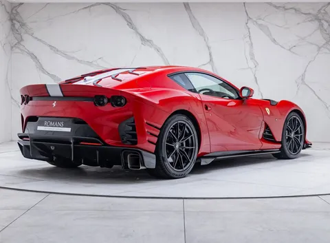 Ferrari 812 Competizione — photo 4 of 60
