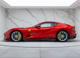 Ferrari 812 Competizione thumbnail