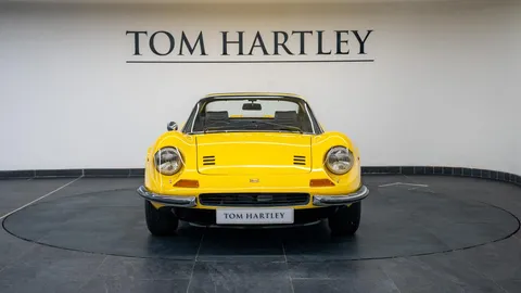 Ferrari Dino 246 GTS — photo 2 of 32