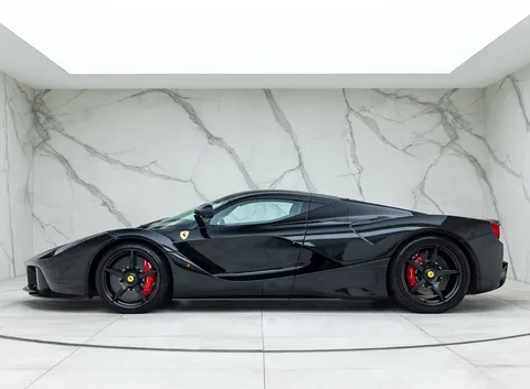 Ferrari LaFerrari — photo 4 of 24