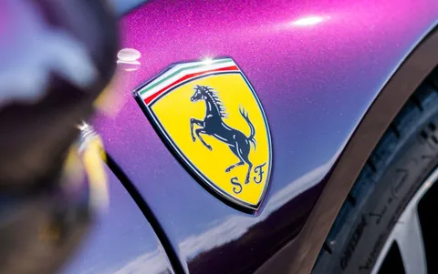 Ferrari SF90 Spider — photo 4 of 75