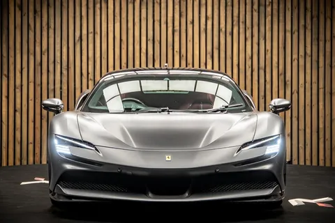 Ferrari SF90 Stradale — photo 5 of 42