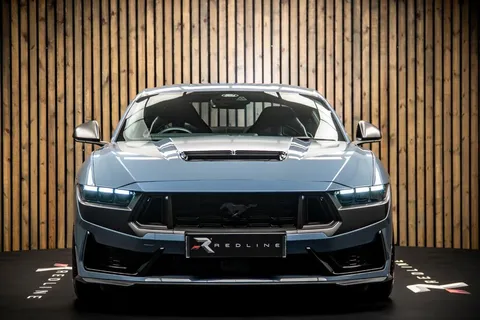Ford Mustang Dark Horse 5