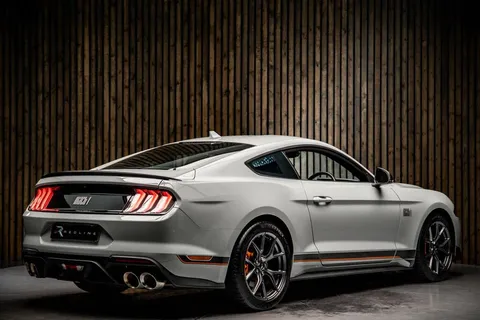 Ford Mustang Mach 1 4