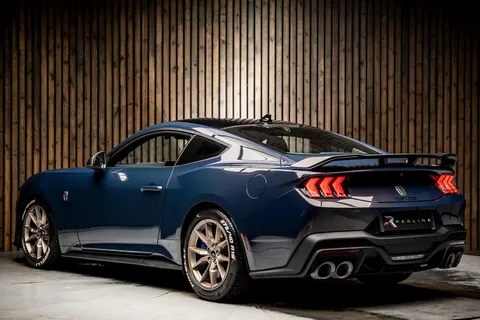 Ford Mustang Dark Horse — photo 3 of 45