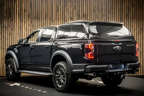 Ford Ranger Raptor — photo 3 of 46