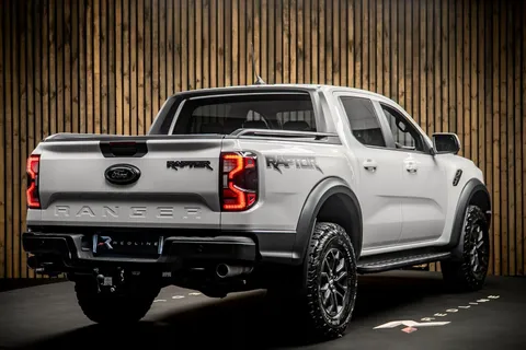 Ford Ranger Raptor — photo 4 of 44