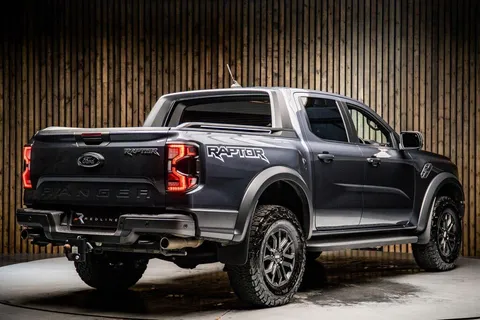 Ford Ranger Raptor — photo 4 of 40