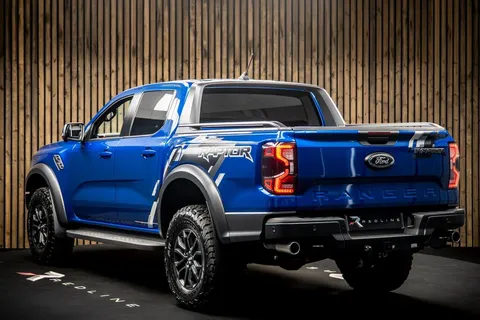Ford Ranger Raptor — photo 3 of 48