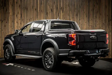Ford Ranger Raptor — photo 3 of 45