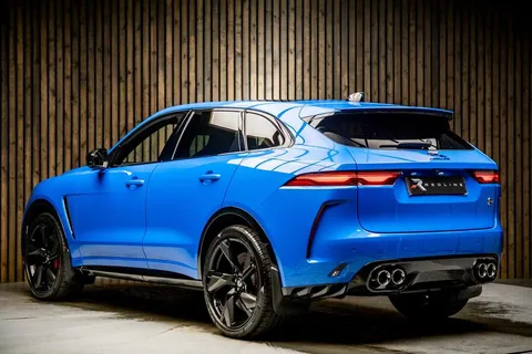 Jaguar F-Pace SVR — photo 3 of 48