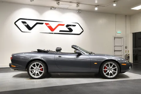 Jaguar XK XKR 4