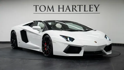 Lamborghini Aventador LP700-4 Roadster 1