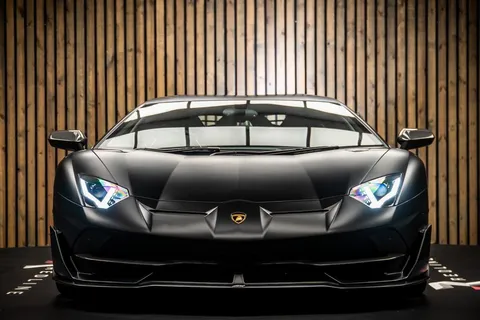 Lamborghini Aventador SVJ 5