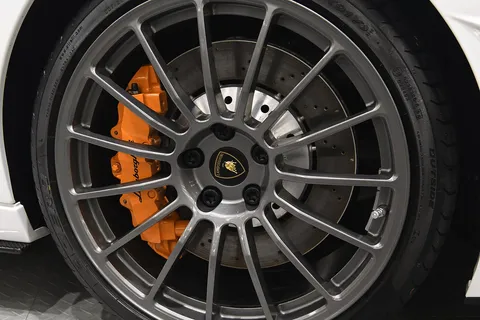 Lamborghini Gallardo LP550-2 Singapore Edition — photo 2 of 48