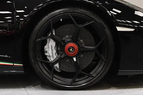 Lamborghini Huracán Performante — photo 3 of 47