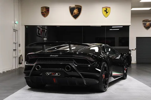 Lamborghini Huracán Performante — photo 5 of 47