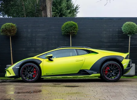 Lamborghini Huracán Sterrato — photo 4 of 42