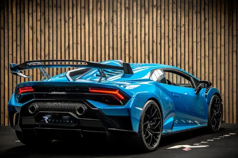 Lamborghini Huracán STO — photo 4 of 50