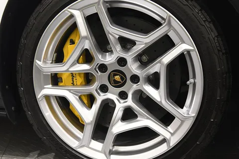 Lamborghini Huracan Sterrato — photo 2 of 43