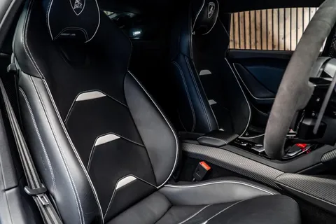 Lamborghini Huracan 2