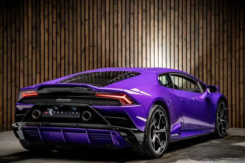 Lamborghini Huracan 4