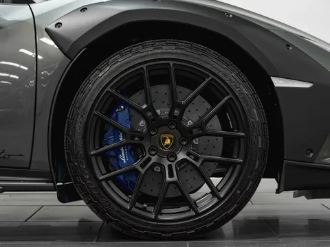 Lamborghini Huracán Sterrato — photo 5 of 20