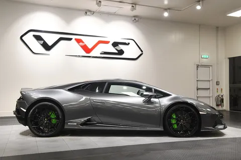 Lamborghini Huracán LP 640-4 Evo — photo 4 of 44