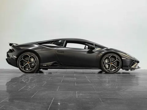 Lamborghini Huracán Tecnica 3