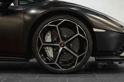 Lamborghini Huracán Tecnica 4