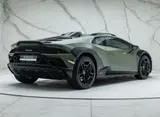 Lamborghini Huracán Sterrato thumbnail