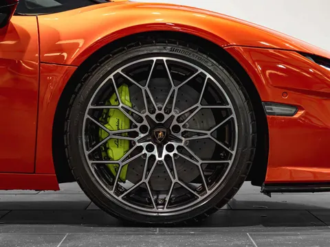 Lamborghini Temerario 4